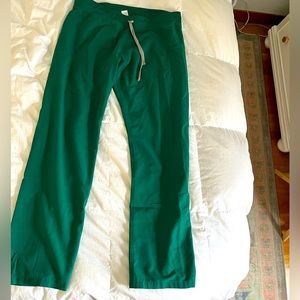 Figs Basic Scrub pants women size large green
